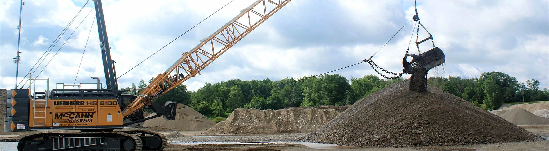 new dragline in gravel pit